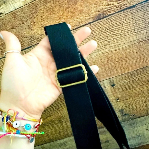 Dakine Jive Adjustable Crossbody Handbag - Picture 7 of 8